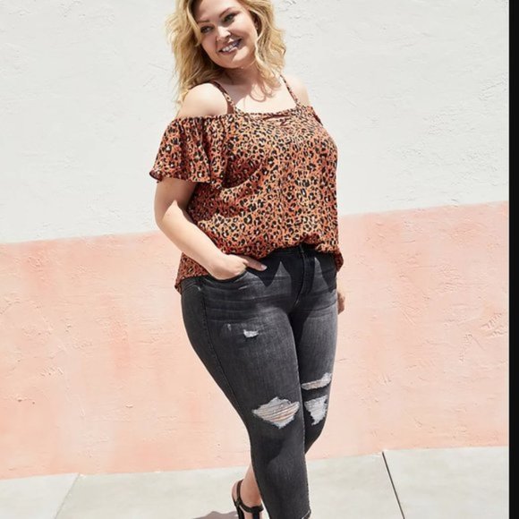 TORRID - 2X - Cheetah Print - Cold Shoulder Blouse - Picture 6 of 6